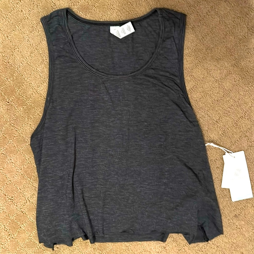 this s size medium sports top.